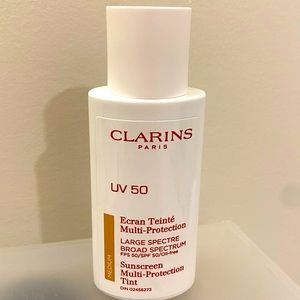 Clarins sunscreen tint